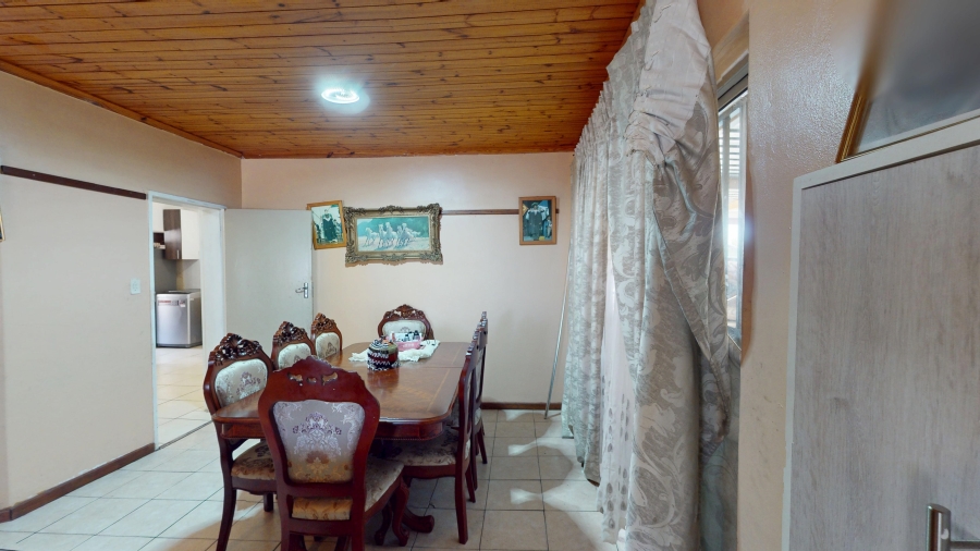 9 Bedroom Property for Sale in Firgrove Western Cape